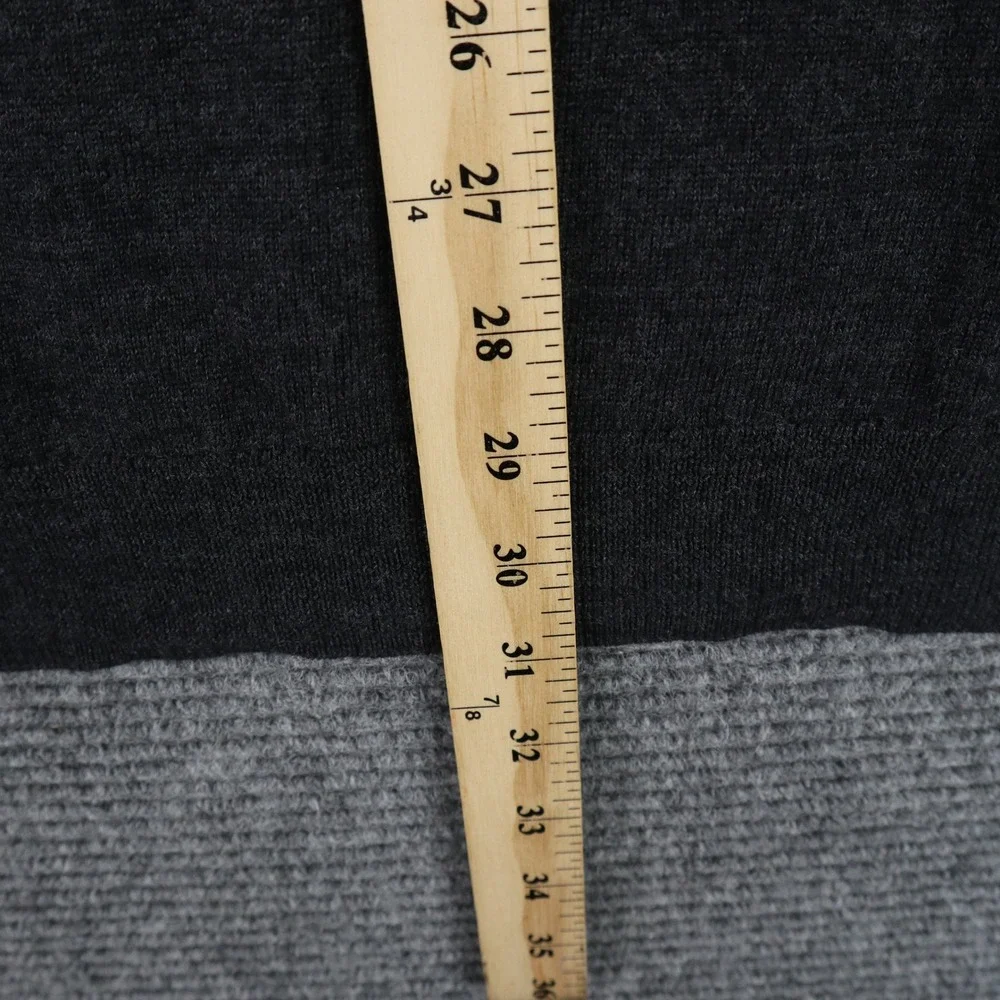 Calvin Klein V-Neck Sweater Mens XXL Extra Fine Merino Wool Knit Business Casual
